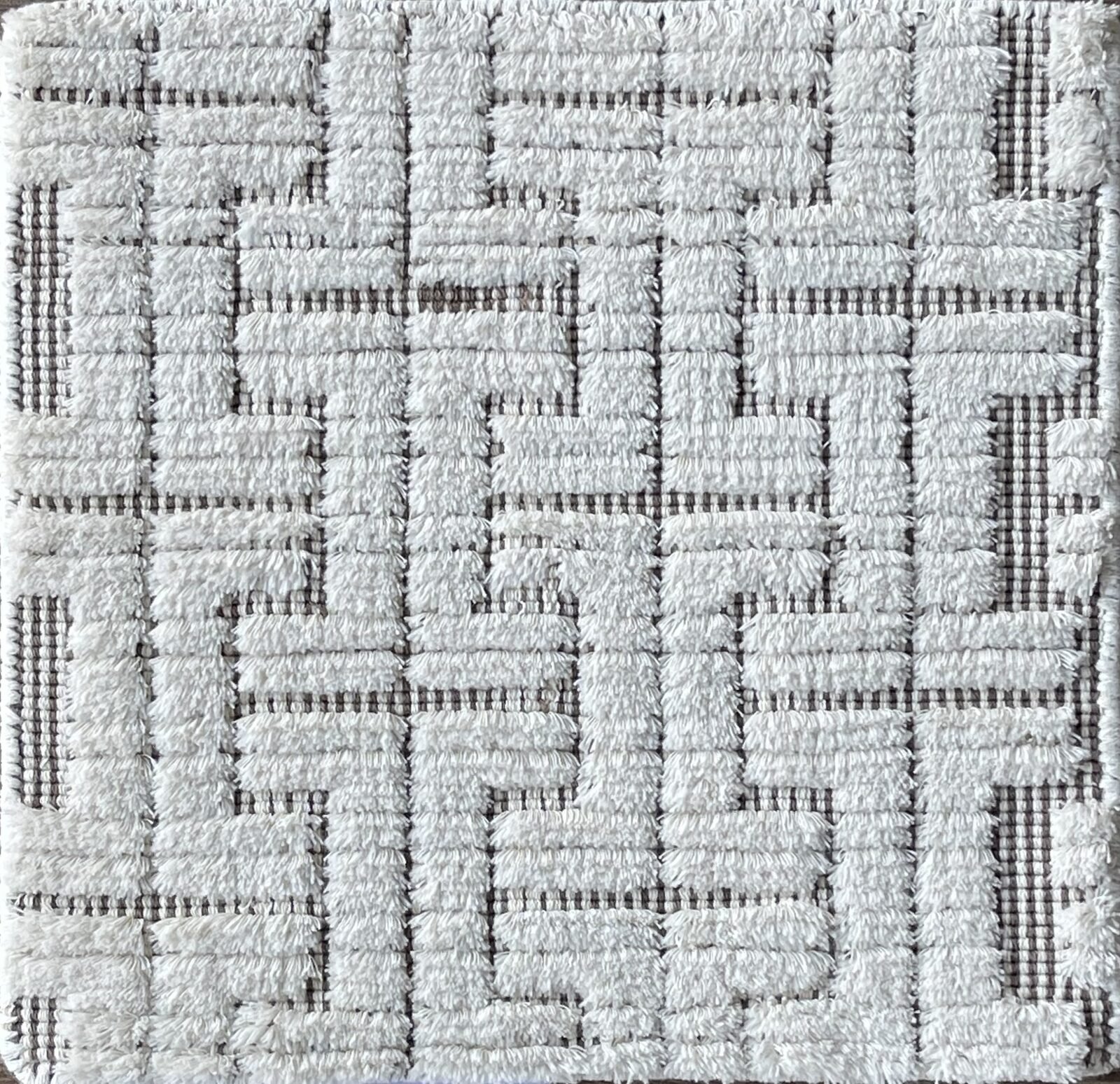 Interlock Ribb Bleached Sand