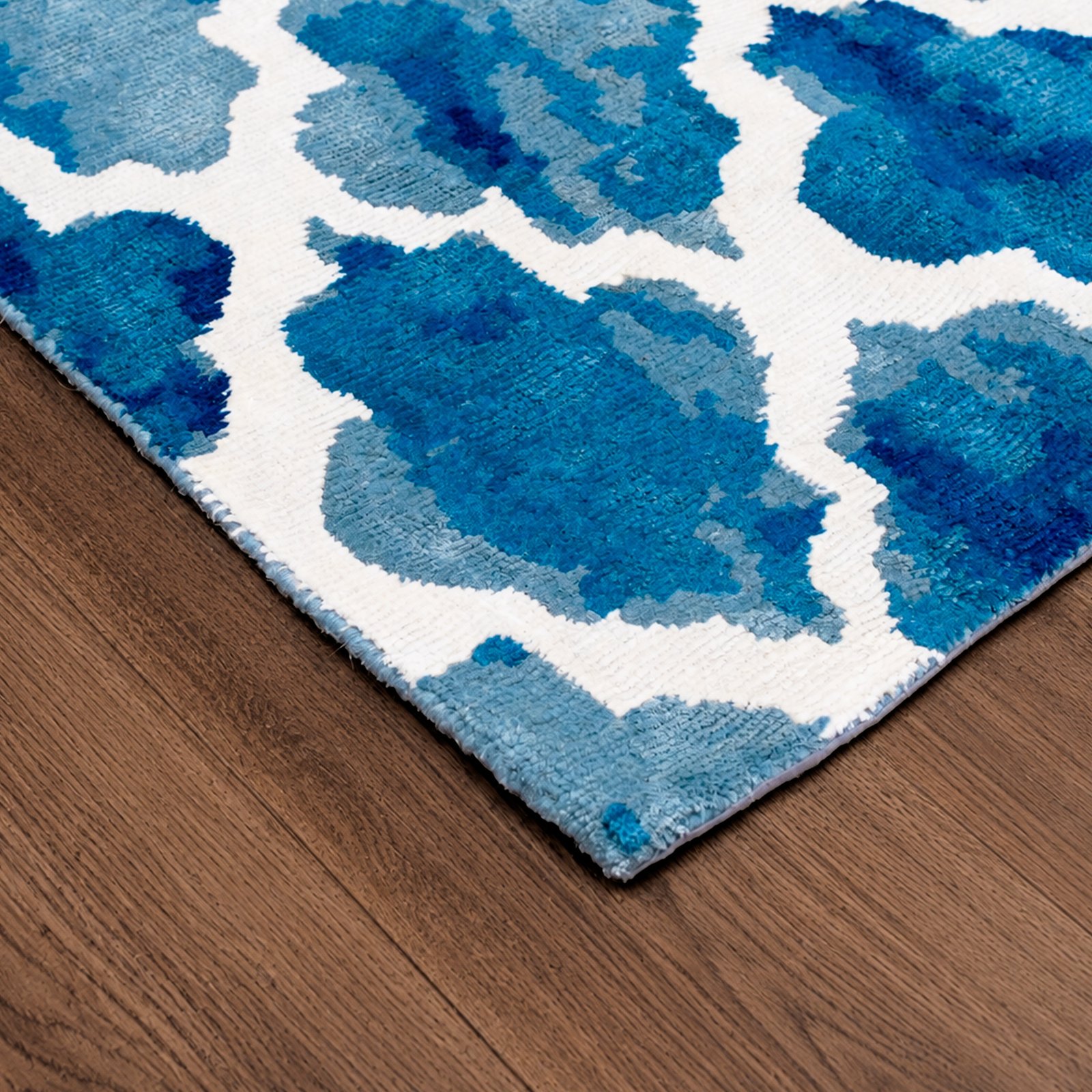 Trellis Splash - Blue