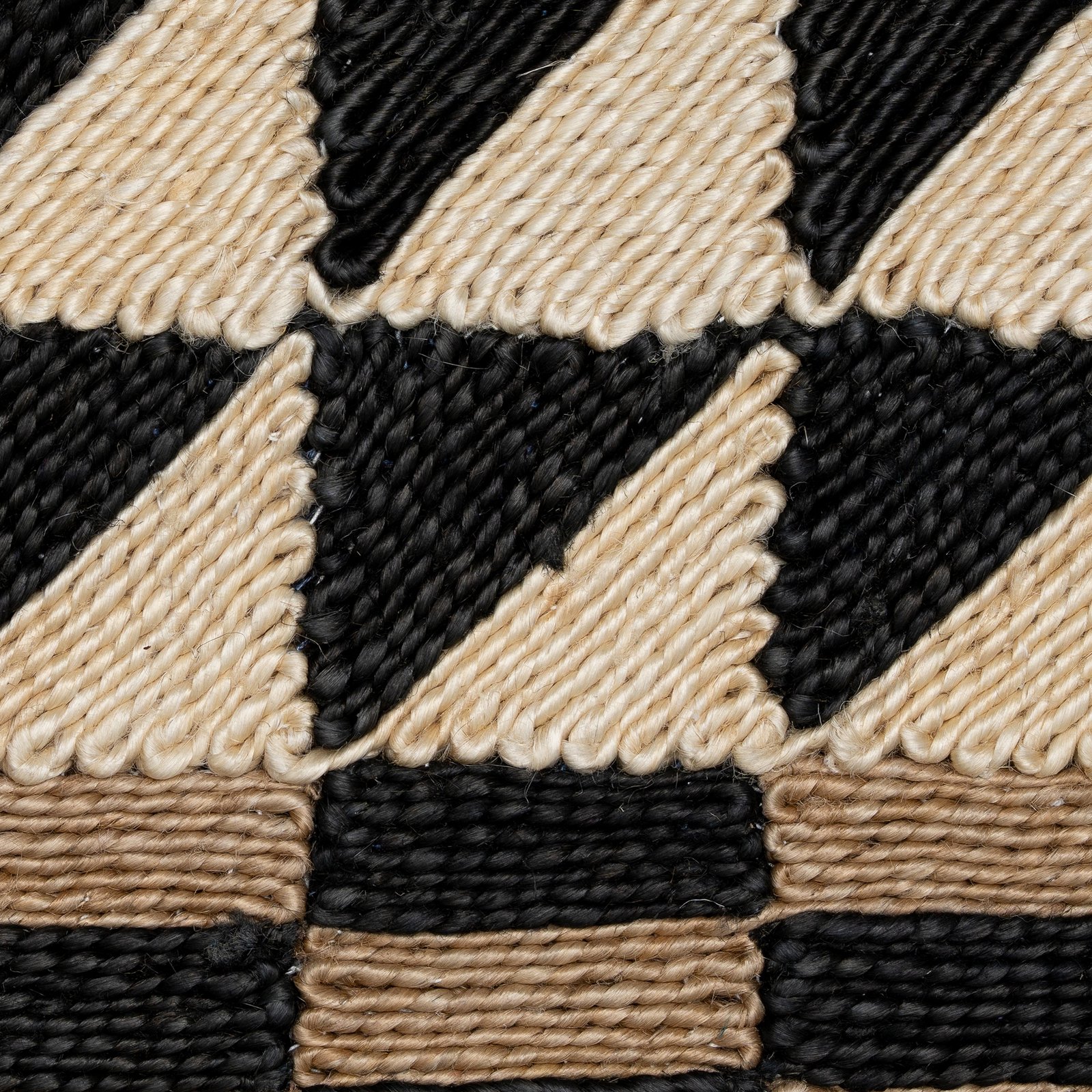 Pinwheel Noir Ivory Black