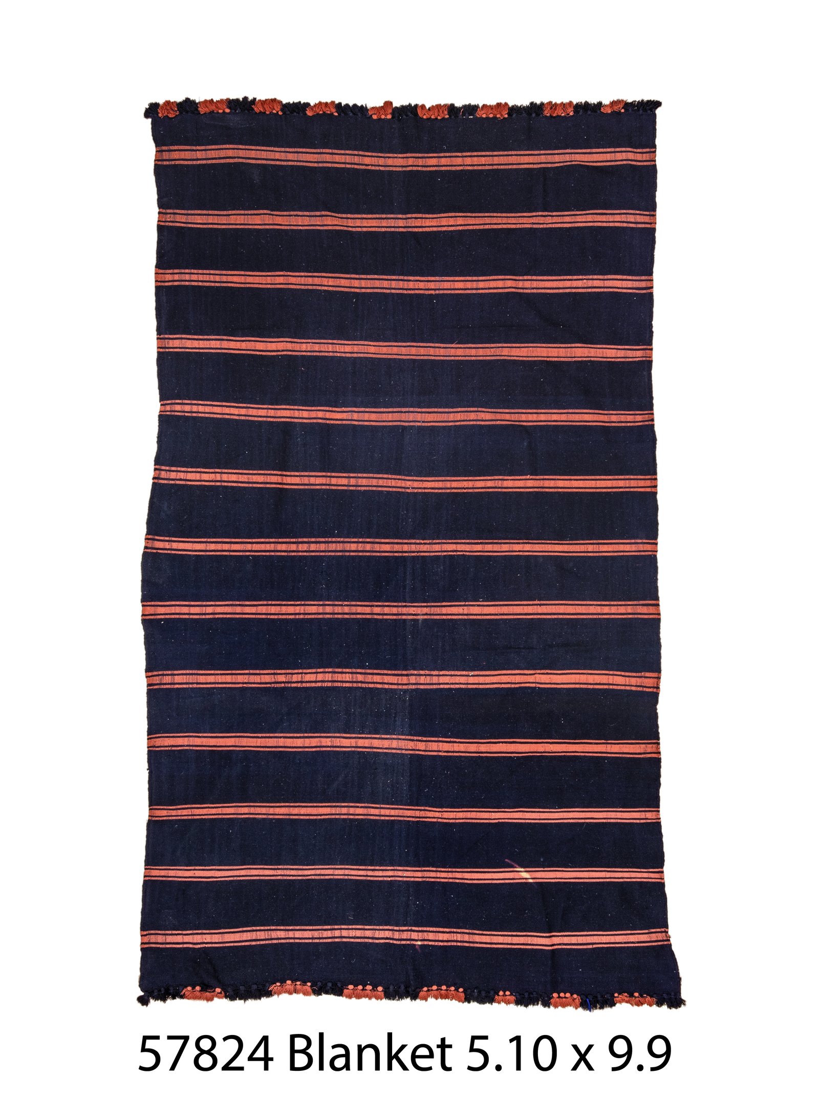 Blanket 9' 9" X 5'10"
